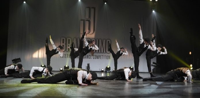 ÉCOLE DE DANSE NANCY GILBERT VENDREDI, TOUJOURS PLUS LOIN